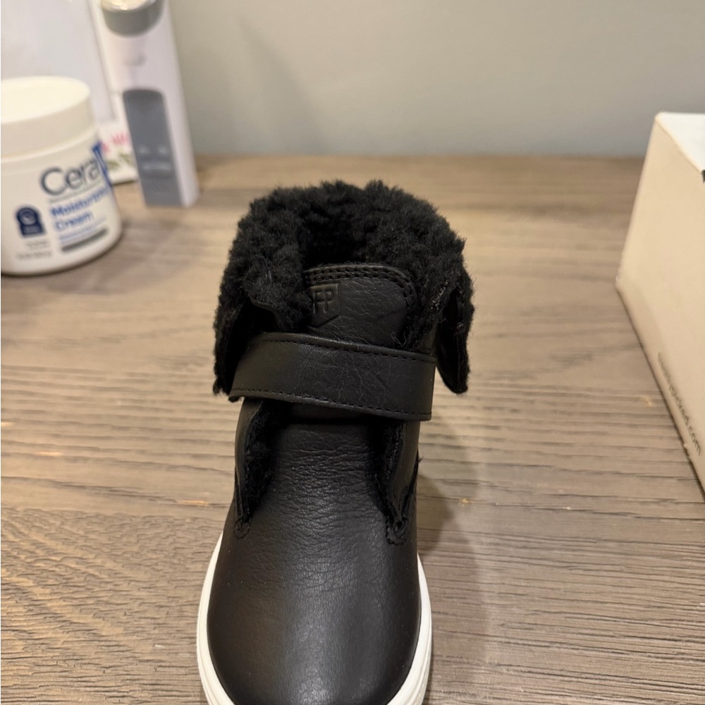 Freshly Picked Sherpa Boot Ebony (Black) - Kids - Picture 4 of 8